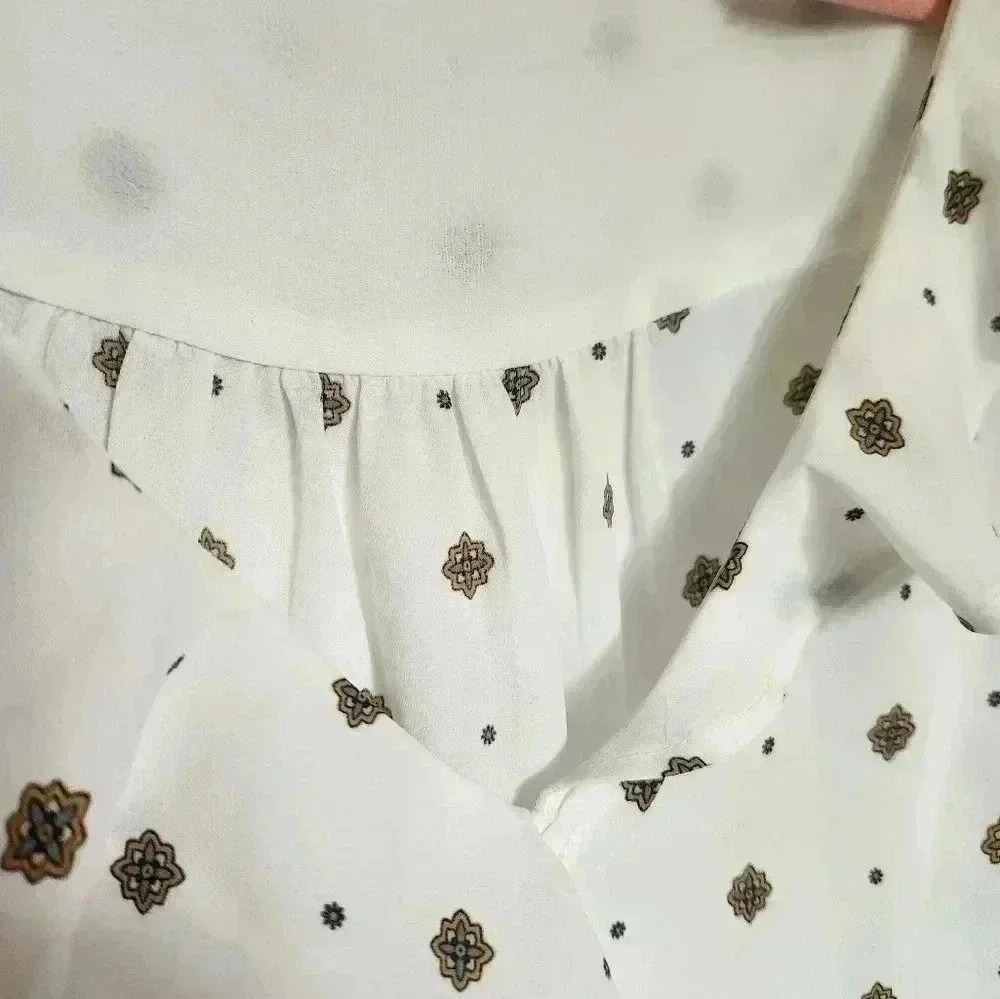 Reitmans Sheer Ruffle Blouse | Size 2x | Soft Feminine Work Top - Picture 11 of 12